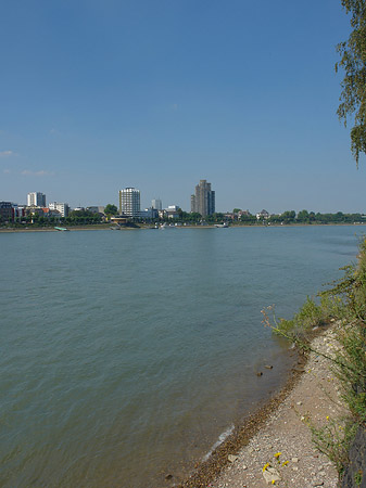 Konrad-Adenauer-Ufer Foto 