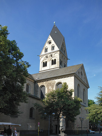 Westturm der St Aposteln Fotos