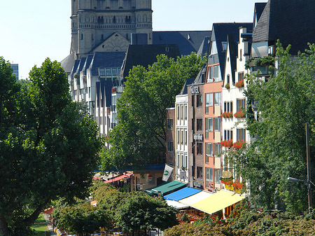 Groß St Martin mit Hotel