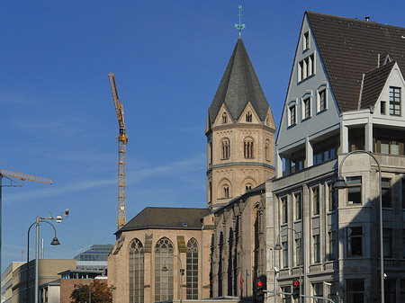 Fotos St Andreas mit Häusern